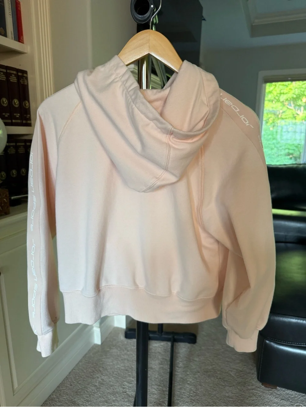 Light pink Jordan cropped pullover hoodie